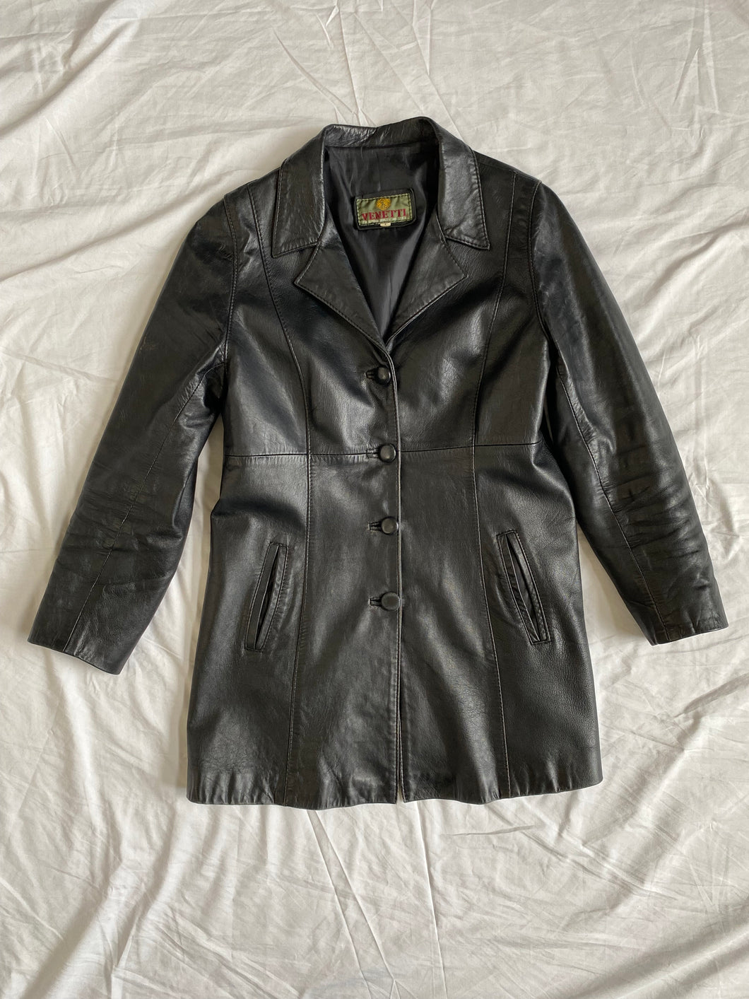 Venetti leather jacket: Size L