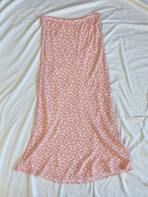 Lade das Bild in den Galerie-Viewer, David Pond skirt: Size 12
