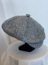 Cargar imagen en el visor de la galería, Cat Baloo hat
