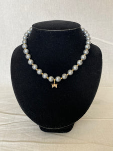 Pearl butterfly necklace