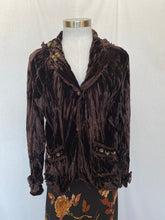 Load image into Gallery viewer, Viva-Sa jacket: Size L
