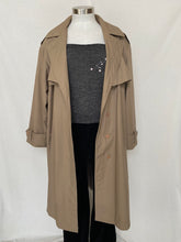 Load image into Gallery viewer, Top Coat jacket: Size 14
