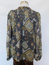 Load image into Gallery viewer, Dotti blouse: Size 8
