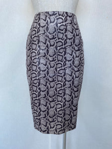 Filo skirt: Size M