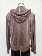 Load image into Gallery viewer, Sussan hoodie: Size M

