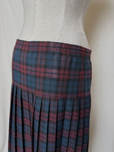 Cargar imagen en el visor de la galería, Vienna skirt: Size 16
