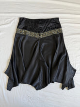 Load image into Gallery viewer, Amie skirt: Size 14
