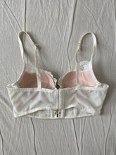 Lade das Bild in den Galerie-Viewer, Vamp bralette: Size 12B
