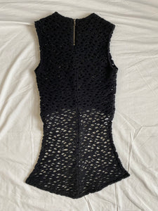 Reign top: Size 8
