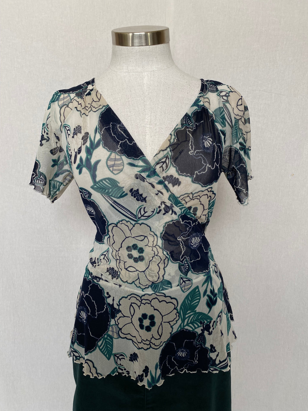 Rockmans top: Size M