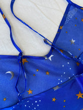 Lade das Bild in den Galerie-Viewer, Celestial dress: Size M
