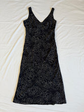 Load image into Gallery viewer, Capture dress: Size 10
