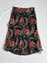 Load image into Gallery viewer, The Ascot Collection skirt: Size 14
