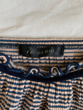 Load image into Gallery viewer, ID Debut top: Size S
