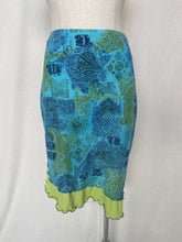 Load image into Gallery viewer, Catalyst skirt: Size 10
