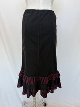 Cargar imagen en el visor de la galería, Merric skirt: Size 14
