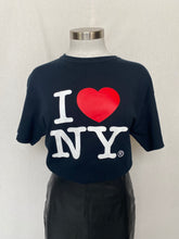 Load image into Gallery viewer, I <3 NY t-shirt: Size M
