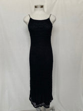 Load image into Gallery viewer, Omnobus dress: Size 8
