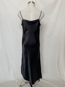 Class dress: Size M