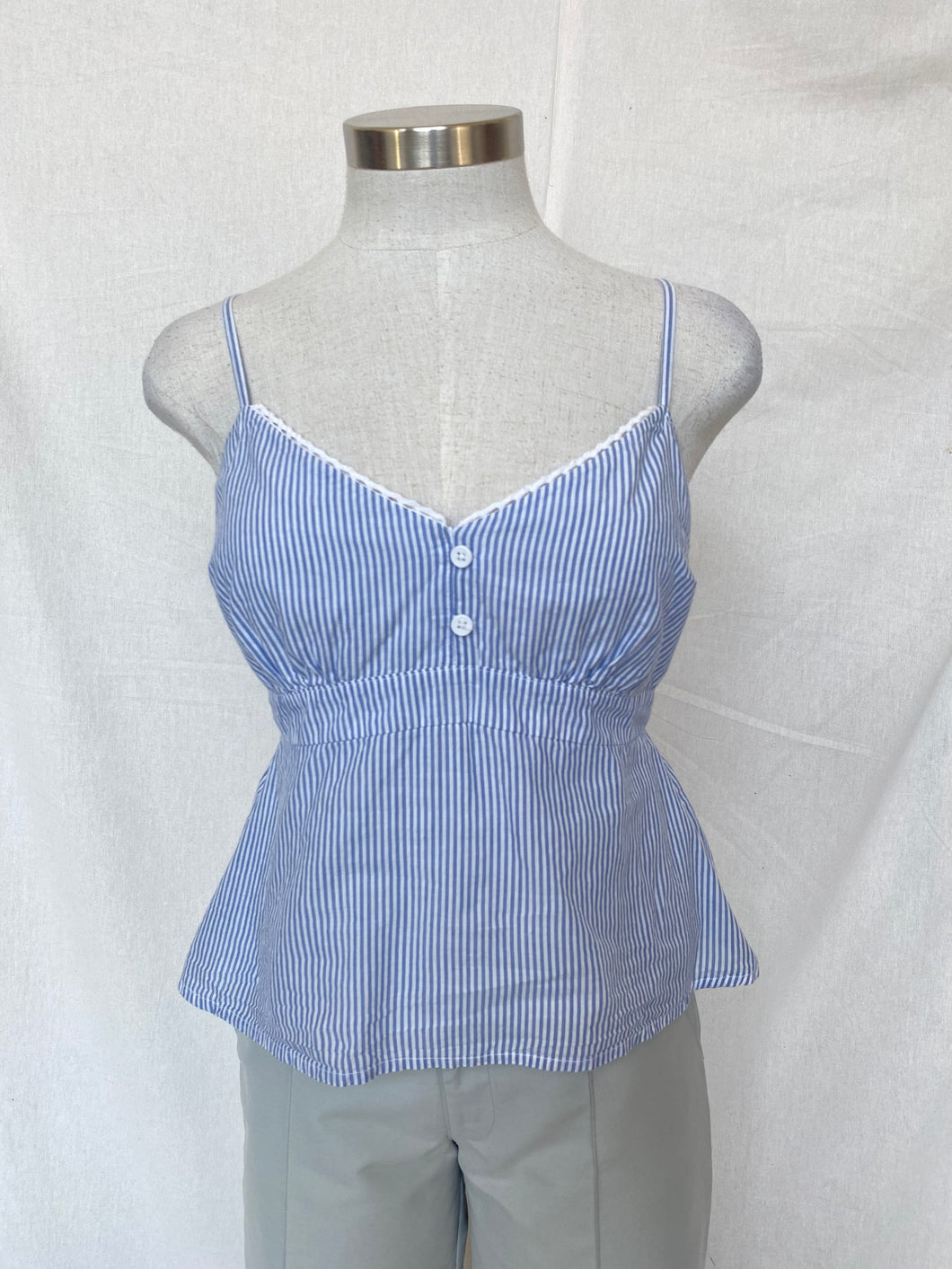 Hollister top: Size S