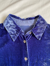 Load image into Gallery viewer, Yourself shirt: Size L
