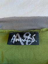 Load image into Gallery viewer, Annah.S top: Size L
