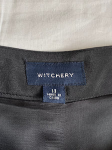Witchery skirt: Size 14