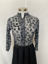 Load image into Gallery viewer, Grace cardigan: Size 8
