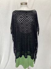 Load image into Gallery viewer, Knit poncho: Free Size
