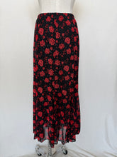 Lade das Bild in den Galerie-Viewer, Merric skirt: Size 20
