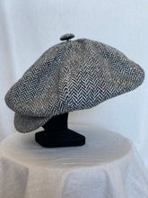 Cargar imagen en el visor de la galería, Cat Baloo hat
