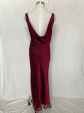 Load image into Gallery viewer, Max dress: Size 10
