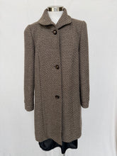 Load image into Gallery viewer, Corilady coat: Size L
