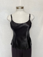 Load image into Gallery viewer, Satin cami top: Size 8
