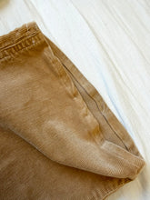 Load image into Gallery viewer, Jeans West pants: Size 10
