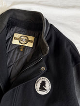 Load image into Gallery viewer, North End jacket: Size L
