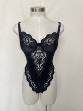 Load image into Gallery viewer, Fayreform bodysuit: Size 10
