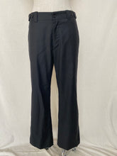 Lade das Bild in den Galerie-Viewer, Caroline Sills pants: Size 8
