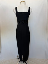 Load image into Gallery viewer, Cue Design dress: Size 8
