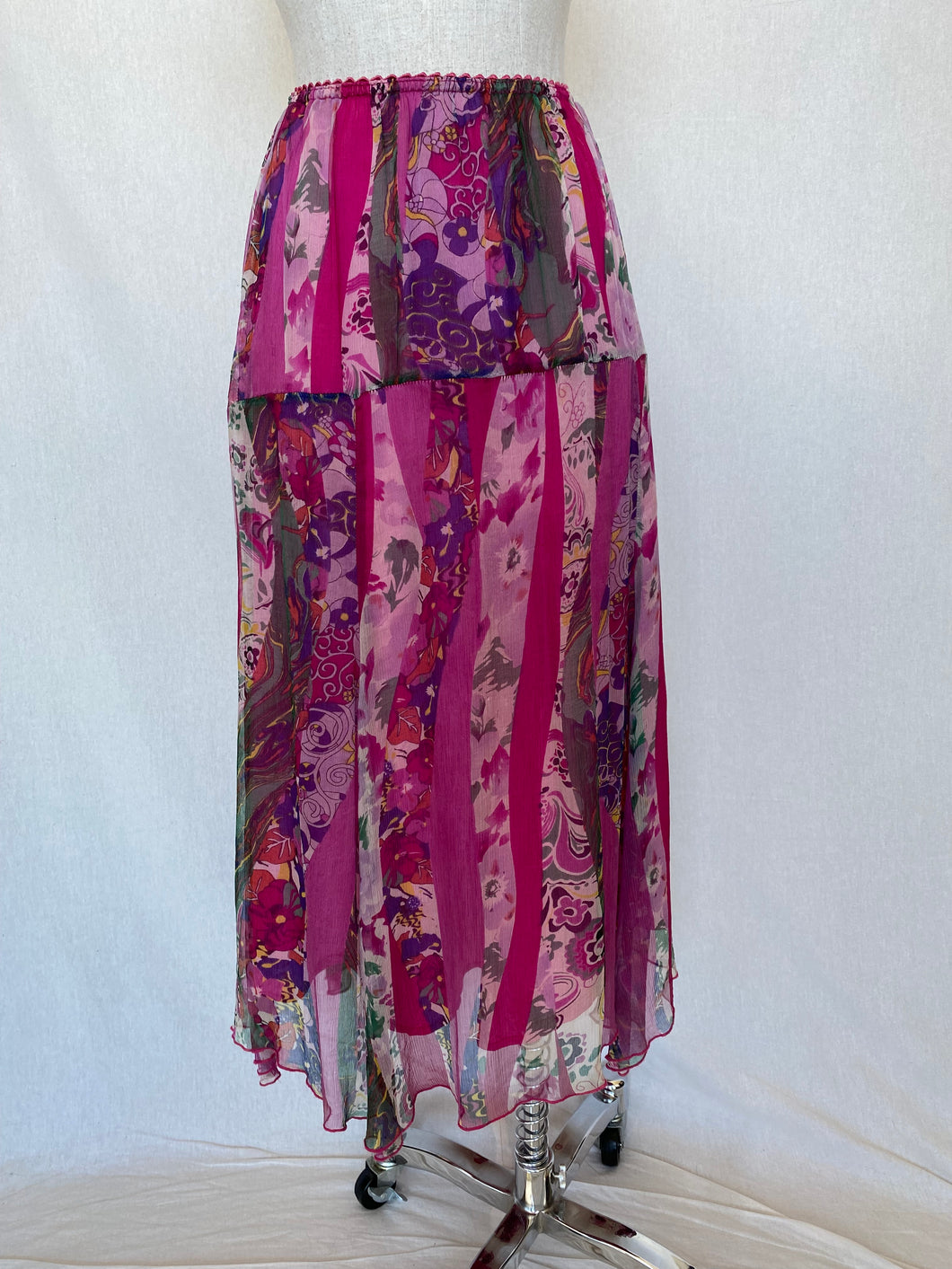 Verge skirt: Size 14