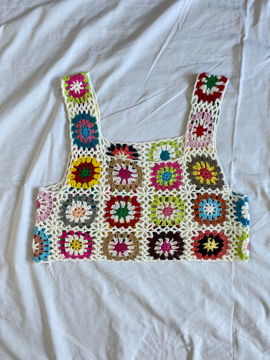 Crochet crop top: Size 8