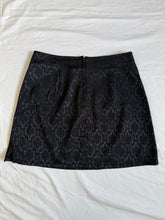 Load image into Gallery viewer, Survival skirt: Size 12
