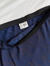 Load image into Gallery viewer, Ginger skirt: Size 22
