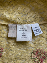 Load image into Gallery viewer, Zambesi top: Size 10
