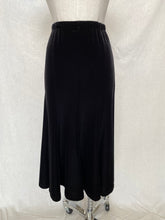 Load image into Gallery viewer, Frederick A skirt: Size 16
