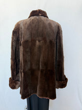 Load image into Gallery viewer, Fur coat: Size XL
