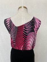 Load image into Gallery viewer, Y2k top: Size L
