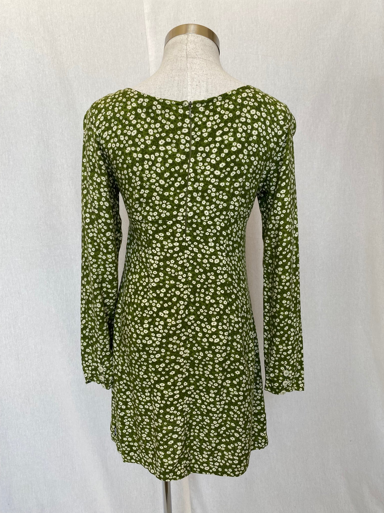 Afends dress: Size 10 Ishtar Boutique NZ Afends dress: Size 10 Ishtar Boutique NZ