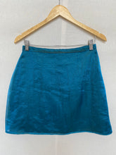 Load image into Gallery viewer, Handmade skirt: Size S
