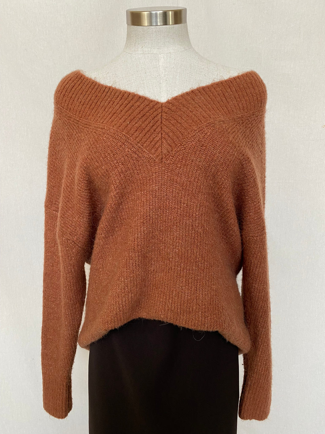 Decjuba jumper: Size M